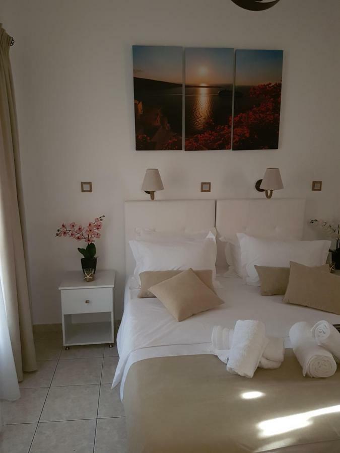 Santorini Family Apartments Kamári 外观 照片